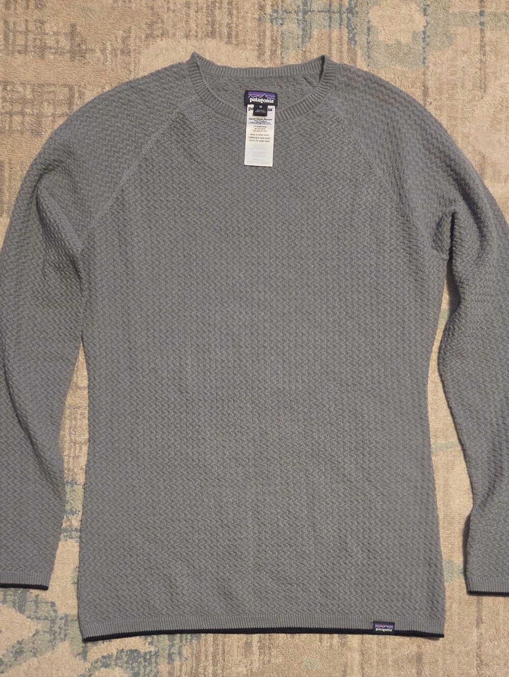 Patagonia Women's Capilene Air Crew. Size M. Gray. Like New.